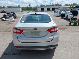 2014 Ford Fusion SE with VIN 3FA6P0H76ER221834, listed as a IAAI auction lot 42079191 with 167,080 mi miles and . Bid and sale history available at carsss.com. Image 16.
