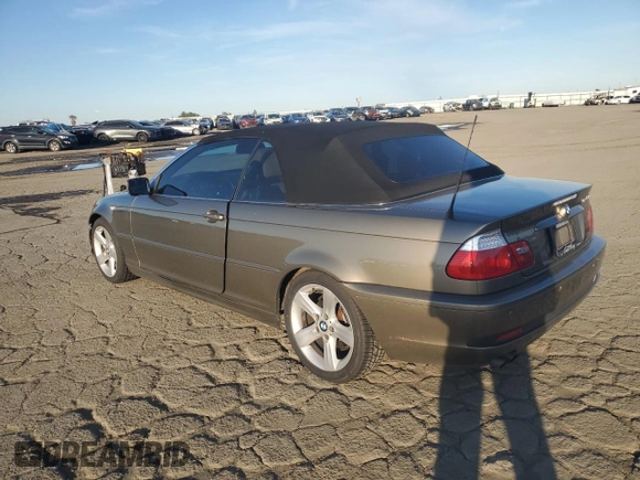 2006 BMW 3 Series 325Ci with VIN WBABW33426PX87764, listed as a Copart auction lot 44919615 with 111,471 mi miles and Salvage Title. Bid and sale history available at carsss.com. Image 2.