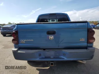 2005 Dodge Dakota Laramie with VIN 1D7HW58N25S200250, listed as a Copart auction lot 74635094 with 230,871 mi miles and Clean Title. Bid and sale history available at DreamBid. Image 6.