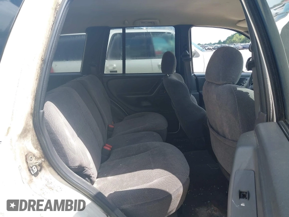 2001 Jeep Grand Cherokee Laredo with VIN 1J4GW48S81C520385, listed as a IAAI auction lot 42790086 with 190,617 mi miles and . Bid and sale history available at DreamBid. Image 8.