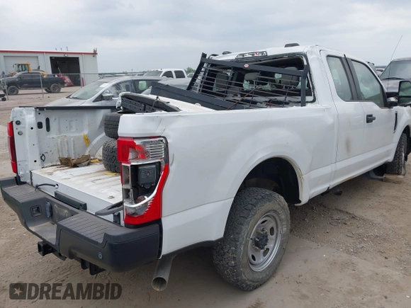 2020 Ford F-250 XL z VIN 1FT7X2A61LED41570, wystawiony jako IAAI lot #42230713 z przebiegiem 67 362 mil mil oraz . Historia ofert i sprzedaży dostępna na DreamBid. Obrazek 4.
