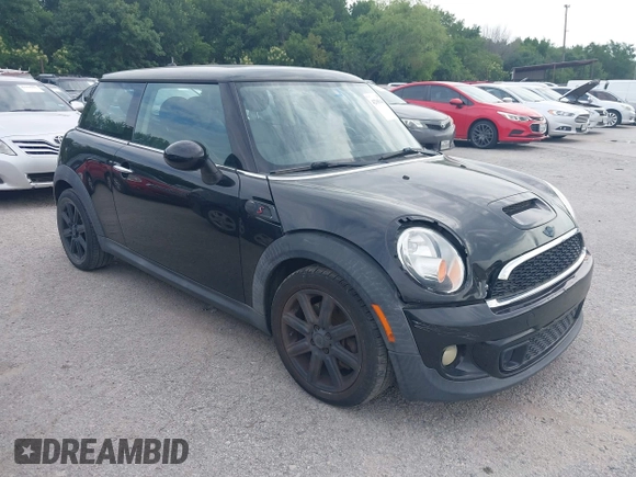 2012 MINI Hardtop S with VIN WMWSV3C56CTY18612, listed as a IAAI auction lot 42365441 with 158,934 mi miles and . Bid and sale history available at DreamBid. Image 1.