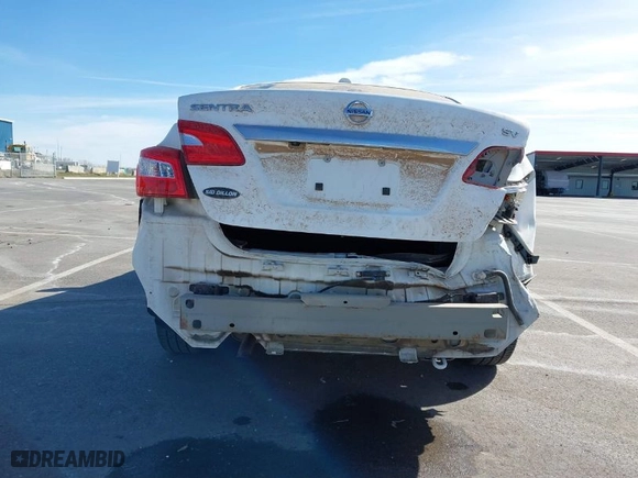 2016 Nissan Sentra SR with VIN 3N1AB7AP8GY312024, listed as a IAAI auction lot 41868729 with 72,308 mi miles. Bid and sale history available at carsss.com. Image 6.