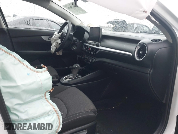 2022 Kia Forte LXS with VIN 3KPF24AD0NE455376, listed as a IAAI auction lot 41943951 with 52,535 mi miles and . Bid and sale history available at DreamBid. Image 5.