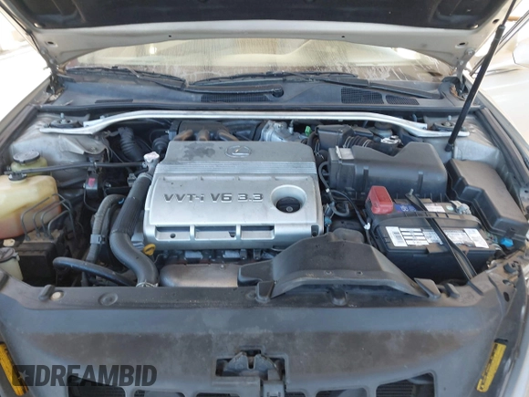 2004 Lexus ES 330 with VIN JTHBA30G340003869, listed as a IAAI auction lot 42024907 with 240,425 mi miles. Bid and sale history available at carsss.com. Image 10.