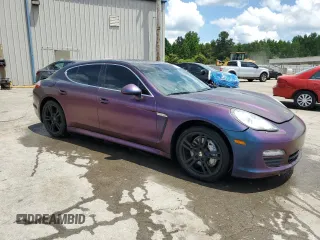 2012 Porsche Panamera S z VIN WP0AB2A72CL060192, wystawiony jako Copart lot #58759555 z przebiegiem 111 387 mil mil oraz Czysty tytuł • Clean title. Historia ofert i sprzedaży dostępna na DreamBid. Obrazek 4.