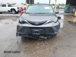 2023 Toyota Sienna LE z VIN 5TDKSKFC2PS103895, wystawiony jako IAAI lot #42366033 z przebiegiem 27 807 mil mil oraz . Historia ofert i sprzedaży dostępna na DreamBid. Obrazek 6.