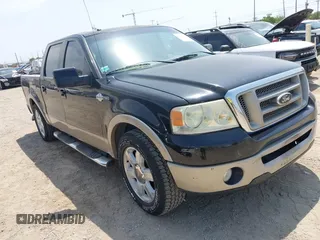 2007 Ford F-150 XLT z VIN 1FTPW12V17KD38582, wystawiony jako IAAI lot #42321791 z przebiegiem Nie podano mil oraz . Historia ofert i sprzedaży dostępna na DreamBid. Obrazek 1.