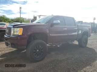 2008 GMC Sierra Denali z VIN 2GTEK638381238266, wystawiony jako Copart lot #47029244 z przebiegiem 119 433 mil mil oraz Nie do naprawy. Historia ofert i sprzedaży dostępna na DreamBid. Obrazek 1.