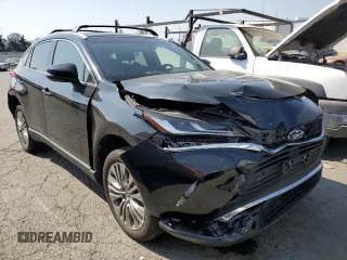 2022 Toyota Venza LE with VIN JTEAAAAH1NJ102500, listed as a Copart auction lot 68720993 with 23,640 mi miles. Bid and sale history available at carsss.com. Image 4.