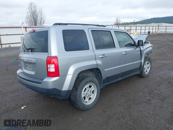 2016 Jeep Patriot Sport with VIN 1C4NJRBB6GD556435, listed as a IAAI auction lot 41949935 with 145,352 mi miles and . Bid and sale history available at carsss.com. Image 4.