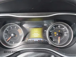 2019 Jeep Cherokee Trailhawk Elite with VIN 1C4PJMBX4KD385796, listed as a IAAI auction lot 41557577 with 55,700 mi miles. Bid and sale history available at carsss.com. Image 7.