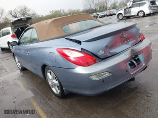 2008 Toyota Camry Solara SE with VIN 4T1FA38P78U157728, listed as a IAAI auction lot 41931503 with 118,199 mi miles. Bid and sale history available at carsss.com. Image 3.
