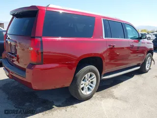 2019 Chevrolet Suburban LT with VIN 1GNSKHKC3KR298509, listed as a IAAI auction lot 42008133 with 101,253 mi miles. Bid and sale history available at carsss.com. Image 4.