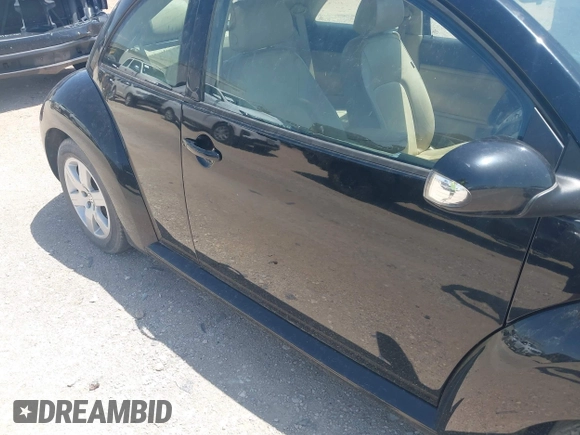 2007 Volkswagen Beetle with VIN 3VWRW31C27M506191, listed as a IAAI auction lot 42522294 with 154,172 mi miles and . Bid and sale history available at DreamBid. Image 6.