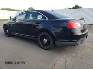 2013 Ford Police Interceptor с VIN 1FAHP2MK0DG201812, выставлен на аукционе Copart как лот 56649705 с пробегом 120 914 миль миль и Чистый • Clean title. История ставок и продаж доступна на DreamBid. Изображение 2.