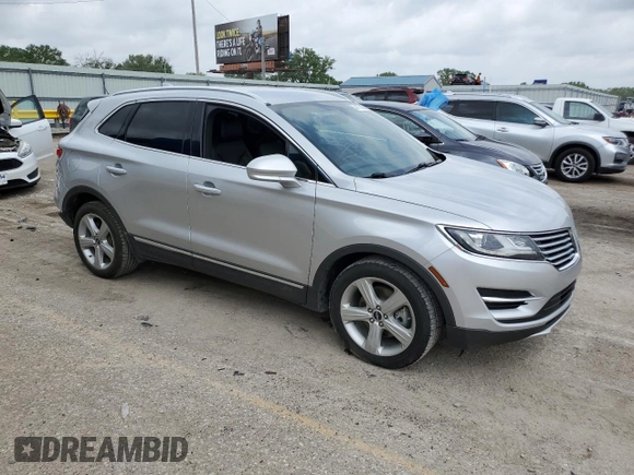 2018 Lincoln MKC Premiere z VIN 5LMCJ1C9XJUL07396, wystawiony jako Copart lot #54317485 z przebiegiem 185 589 mil mil oraz Szkoda całkowita • Salvage title. Historia ofert i sprzedaży dostępna na DreamBid. Obrazek 4.