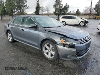 2013 Volkswagen Passat TDI SE with VIN 1VWBN7A34DC151534, listed as a Copart auction lot 47893205 with 121,441 mi miles and Salvage Title. Bid and sale history available at carsss.com. Image 4.