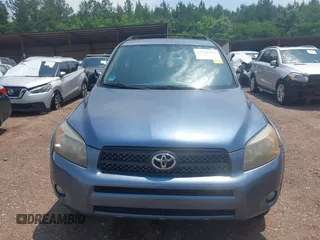2007 Toyota RAV4 Sport z VIN JTMBD32V676049900, wystawiony jako IAAI lot #42310343 z przebiegiem 278 705 mil mil oraz . Historia ofert i sprzedaży dostępna na DreamBid. Obrazek 6.