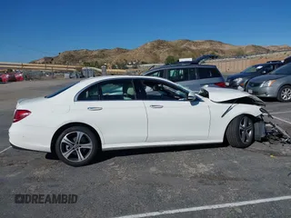 2019 Mercedes-Benz E 300 with VIN WDDZF4JB8KA505980, listed as a IAAI auction lot 41611693 with Not Provided miles and . Bid and sale history available at DreamBid. Image 13.
