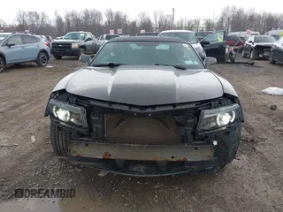 2015 Chevrolet Camaro LT with VIN 2G1FF3D31F9280047, listed as a IAAI auction lot 42025967 with 125,715 mi miles. Bid and sale history available at carsss.com. Image 13.