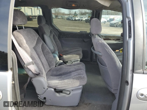 2000 Chrysler Town & Country LX z VIN 1C4GP44G2YB717718, wystawiony jako Copart lot #44685025 z przebiegiem 188 889 mil mil oraz Szkoda całkowita • Salvage title. Historia ofert i sprzedaży dostępna na DreamBid. Obrazek 11.