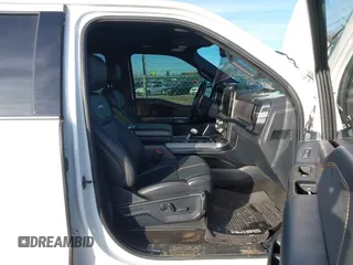 2021 Ford F-150 XL z VIN 1FTFW1E8XMFB96819, wystawiony jako IAAI lot #40954112 z przebiegiem 39 174 mil mil oraz . Historia ofert i sprzedaży dostępna na DreamBid. Obrazek 5.