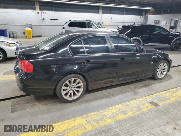 2011 BMW 3 Series 328i with VIN WBAPH7G56BNN04041, listed as a Copart auction lot 62428255 with 142,486 mi miles and Clean title. Bid and sale history available at DreamBid. Image 3.