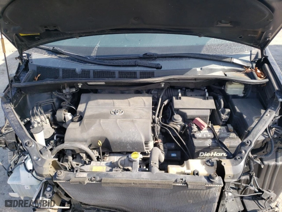 2015 Toyota Sienna XLE with VIN 5TDYK3DC3FS632368, listed as a Copart auction lot 48504635 with 188,448 mi miles and Salvage Title. Bid and sale history available at carsss.com. Image 12.