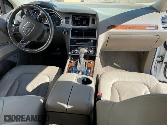 2014 Audi Q7 Premium Plus with VIN WA1LMAFEXED016226, listed as a Copart auction lot 57910315 with 139,500 mi miles and Clean title. Bid and sale history available at DreamBid. Image 9.