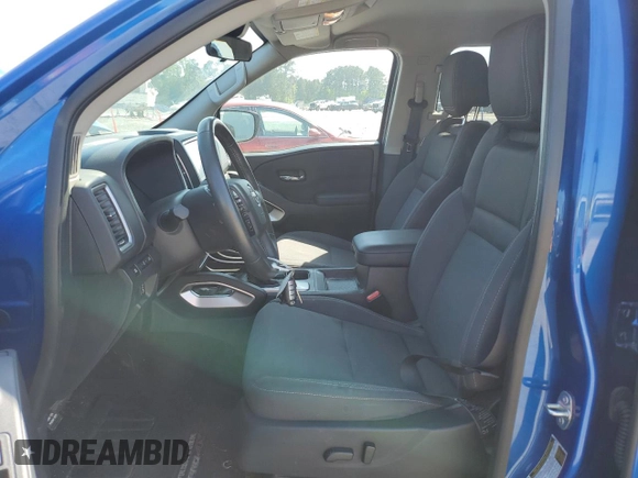 2024 Nissan Frontier SV z VIN 1N6ED1EJ7RN613344, wystawiony jako Copart lot #52987905 z przebiegiem 16 535 mil mil oraz Szkoda całkowita • Salvage title. Historia ofert i sprzedaży dostępna na DreamBid. Obrazek 7.