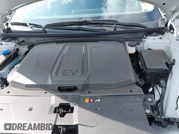 2025 Hyundai Ioniq 5 z VIN 7YAKM4DA8SY002745, wystawiony jako IAAI lot #42135641 z przebiegiem 686 mil mil oraz . Historia ofert i sprzedaży dostępna na DreamBid. Obrazek 10.