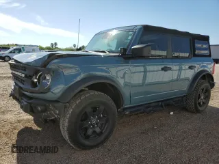 2022 Ford Bronco with VIN 1FMEE5BP6NLB14701, listed as a Copart auction lot 56496555 with 23,881 mi miles and Salvage title. Bid and sale history available at DreamBid. Image 1.