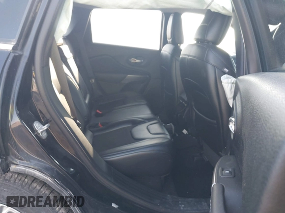 2019 Jeep Cherokee Latitude Plus with VIN 1C4PJMLX4KD305945, listed as a IAAI auction lot 41897473 with 53,271 mi miles. Bid and sale history available at carsss.com. Image 8.
