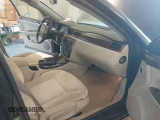 2008 Chevrolet Impala LS with VIN 2G1WB55K589216271, listed as a IAAI auction lot 40329267 with 163,936 mi miles and . Bid and sale history available at DreamBid. Image 5.