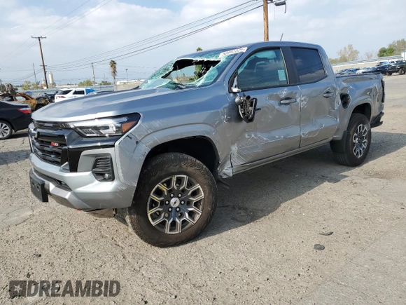 2024 Chevrolet Colorado 4WD Z71 with VIN 1GCPTDEK4R1191193, listed as a Copart auction lot 50992225 with 5,733 mi miles and Salvage Title. Bid and sale history available at carsss.com. Image 1.