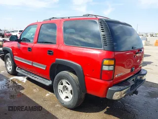 2005 Chevrolet Tahoe Z71 z VIN 1GNEC13T35R253610, wystawiony jako IAAI lot #41876001 z przebiegiem 248 743 mil mil oraz . Historia ofert i sprzedaży dostępna na DreamBid. Obrazek 3.