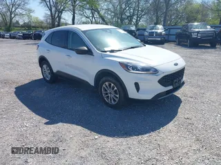 2022 Ford Escape SE with VIN 1FMCU9G68NUA67439, listed as a IAAI auction lot 42004153 with 116,581 mi miles. Bid and sale history available at carsss.com. Image 1.