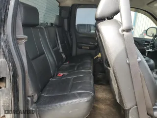 2009 Chevrolet Silverado 1500 LTZ with VIN 1GCEK39069Z208171, listed as a Copart auction lot 84343144 with 269,210 mi miles and Salvage Title. Bid and sale history available at carsss.com. Image 11.