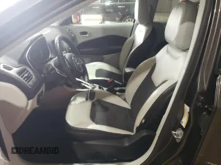 2018 Jeep Compass Latitude with VIN 3C4NJDBB3JT154795, listed as a Copart auction lot 60204275 with 56,167 mi miles and Salvage title. Bid and sale history available at DreamBid. Image 7.