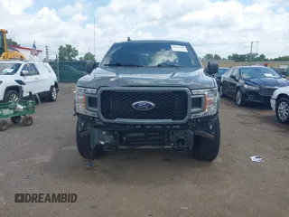 2020 Ford F-150 XL z VIN 1FTEX1EP0LKF35089, wystawiony jako IAAI lot #42657401 z przebiegiem 65 347 mil mil oraz . Historia ofert i sprzedaży dostępna na DreamBid. Obrazek 13.