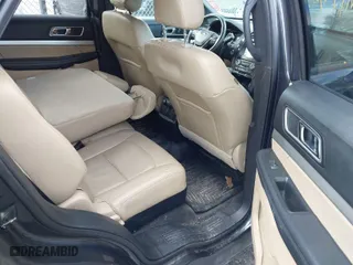2017 Ford Explorer XLT with VIN 1FM5K8DH4HGC36289, listed as a IAAI auction lot 41433894 with 71,681 mi miles. Bid and sale history available at carsss.com. Image 8.