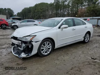 2011 Lexus ES with VIN JTHBK1EGXB2434981, listed as a Copart auction lot 44966195 with 150,935 mi miles and Salvage Title. Bid and sale history available at carsss.com. Image 1.