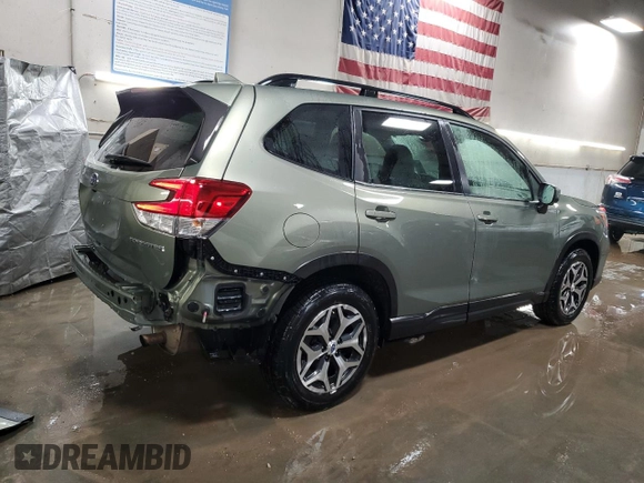 2020 Subaru Forester Premium with VIN JF2SKAGC1LH583923, listed as a Copart auction lot 49665515 with 61,874 mi miles and Salvage Title. Bid and sale history available at carsss.com. Image 3.