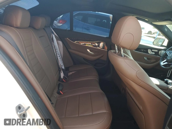 2020 Mercedes-Benz E-Class E 350 with VIN WDDZF8EB9LA728404, listed as a Copart auction lot 71606464 with 32,759 mi miles and Clean Title. Bid and sale history available at carsss.com. Image 10.
