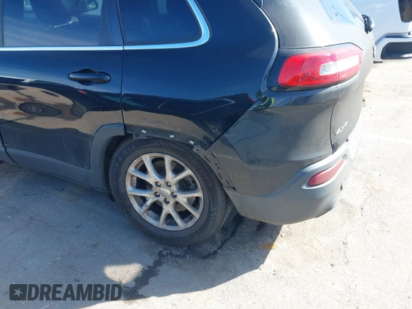 2018 Jeep Cherokee Latitude с VIN 1C4PJMCXXJD529204, выставлен на аукционе IAAI как лот 41574816 с пробегом 182 961 миль миль и . История ставок и продаж доступна на DreamBid. Изображение 6.