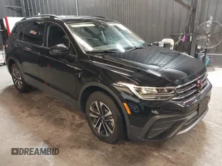 2024 Volkswagen Tiguan S z VIN 3VVFB7AX2RM134769, wystawiony jako IAAI lot #42462792 z przebiegiem 1 733 mil mil oraz . Historia ofert i sprzedaży dostępna na DreamBid. Obrazek 1.