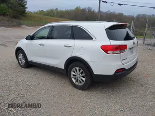 2016 Kia Sorento LX with VIN 5XYPGDA59GG150351, listed as a IAAI auction lot 42006707 with 152,617 mi miles and . Bid and sale history available at carsss.com. Image 3.