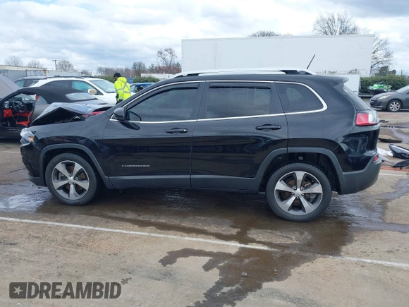 2020 Jeep Cherokee Limited with VIN 1C4PJLDB0LD560770, listed as a IAAI auction lot 41721370 with 116,245 mi miles. Bid and sale history available at carsss.com. Image 14.
