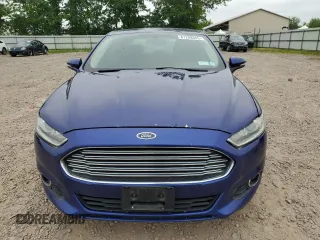 2013 Ford Fusion SE with VIN 3FA6P0H71DR224624, listed as a Copart auction lot 61288555 with 203,254 mi miles and Clean title. Bid and sale history available at DreamBid. Image 5.